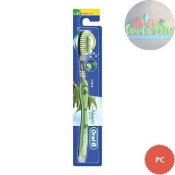 Oral-B 1.2.3 Medium Toothbrush with Neem Extract